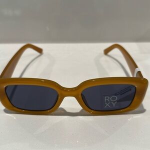 ROXY Rectangular-Shaped Turquoise Sunglasses.
